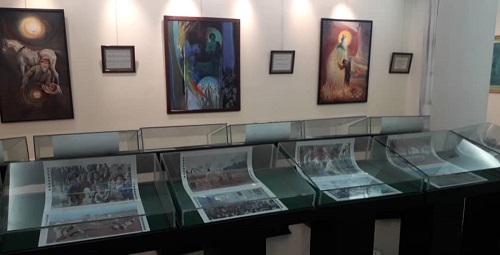 برپایی نمایشگاه عکس و آثار هنری "یاد ایام" به مناسبت هفته دفاع مقدس