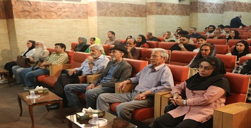 نمایش فیلمهای کوتاه ونیمه بلند در نگارستان امام خمینی (ره)