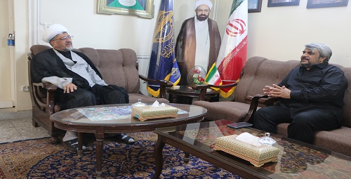 دیدار مدیر موسسه تنظیم و نشر آثار امام خمینی (ره) اصفهان با مدیرعامل دارالقرآن الکریم استان اصفهان