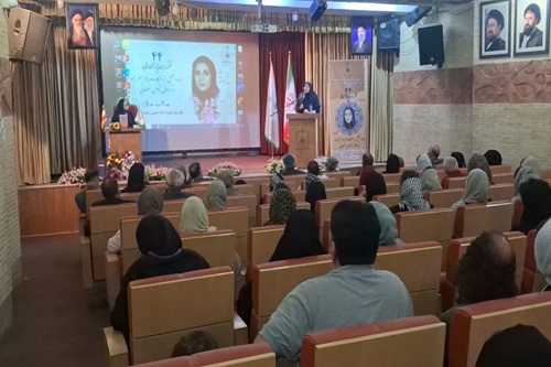 چهل و چهارمین نشست ادبی «نگارستان»